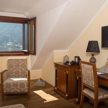 Seehotel Gruener Baum Hotel 4*