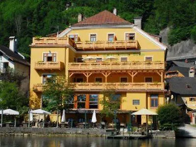 Seehotel Gruener Baum Отель