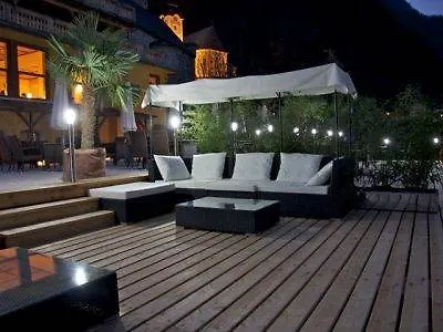 Seehotel Gruener Baum Отель Гальштат