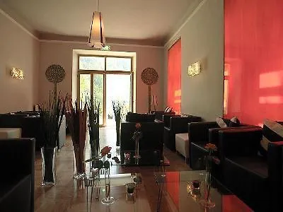 Отель Seehotel Gruener Baum Гальштат