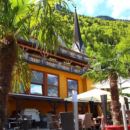 Seehotel Gruener Baum 4*