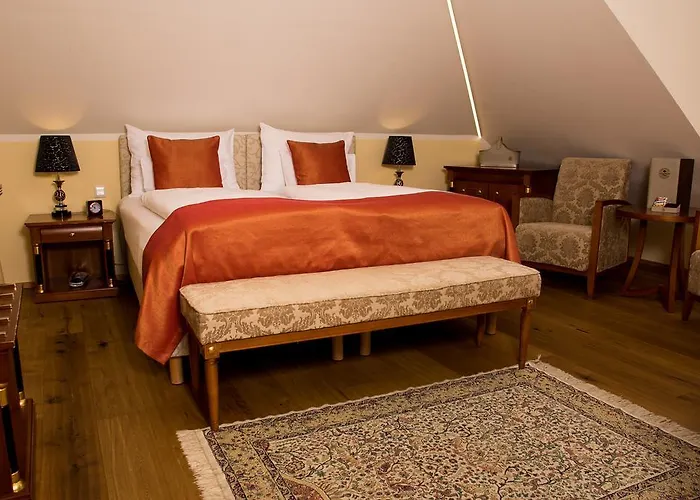 Seehotel Gruener Baum 4*