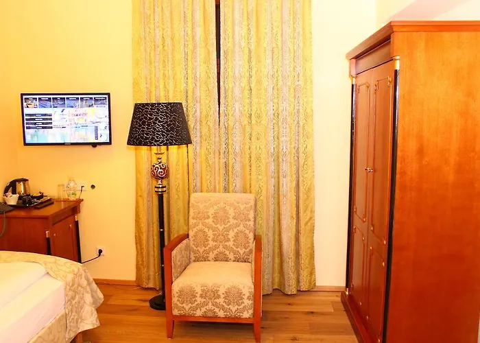 Seehotel Gruener Baum Otel