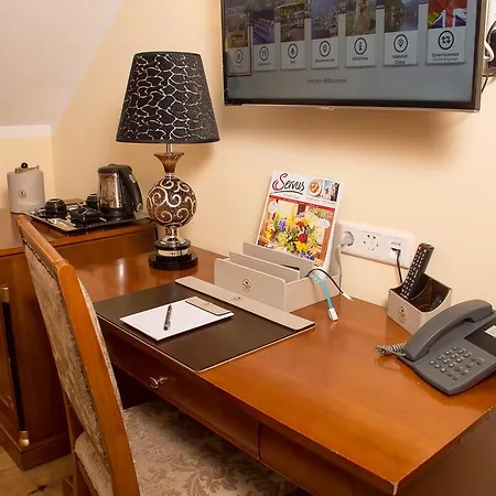 Seehotel Gruener Baum 4*